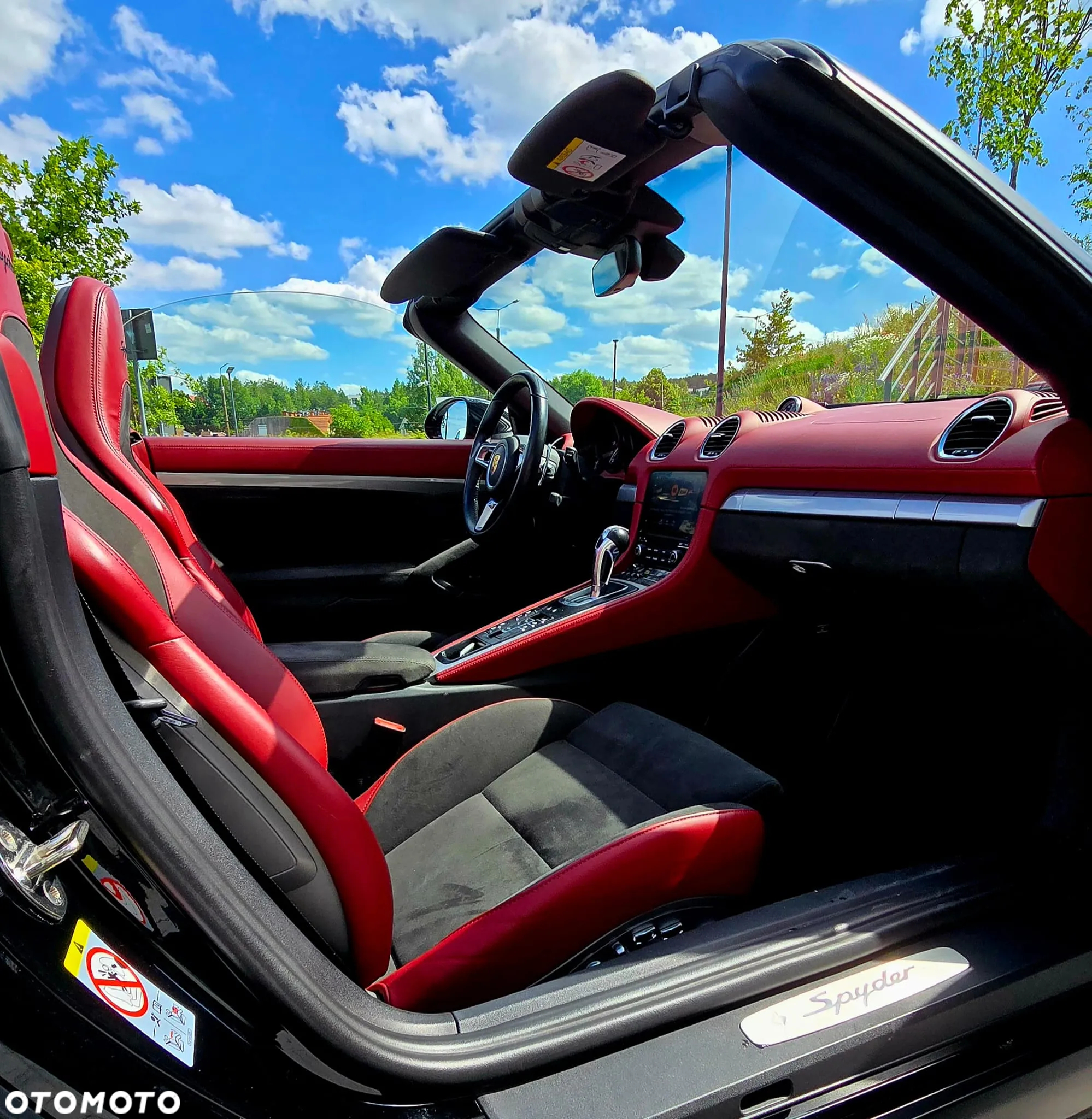 Porsche 718 Boxster Spyder PDK - 10