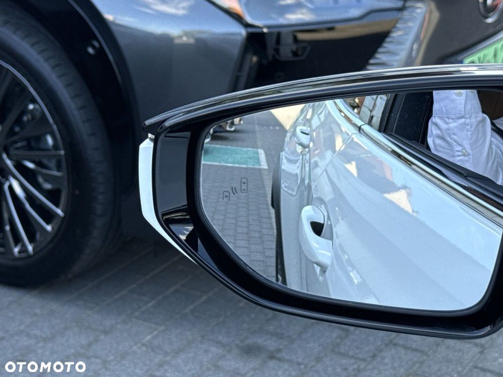 Lexus UX 250h GPF F Sport Design 2WD - 22