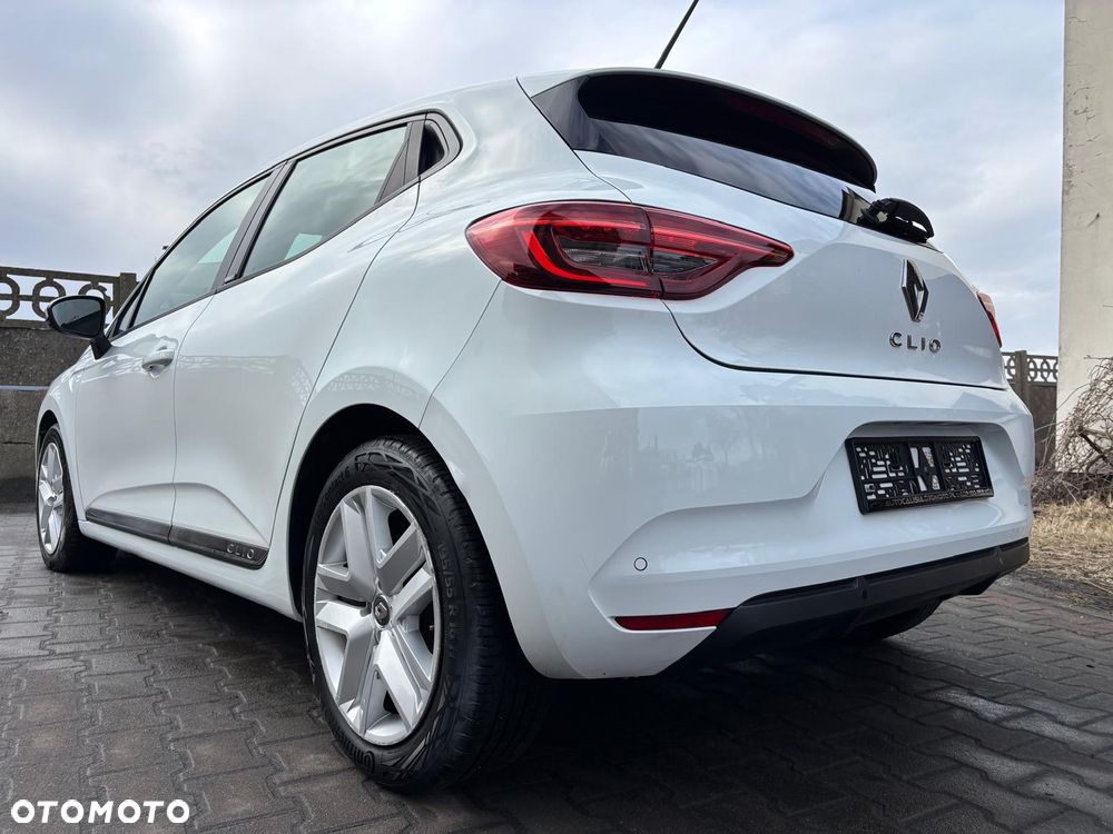 Renault Clio 1.6 E-TECH Equilibre - 11