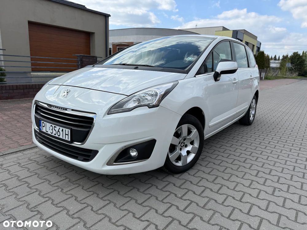 Peugeot 5008 - 11