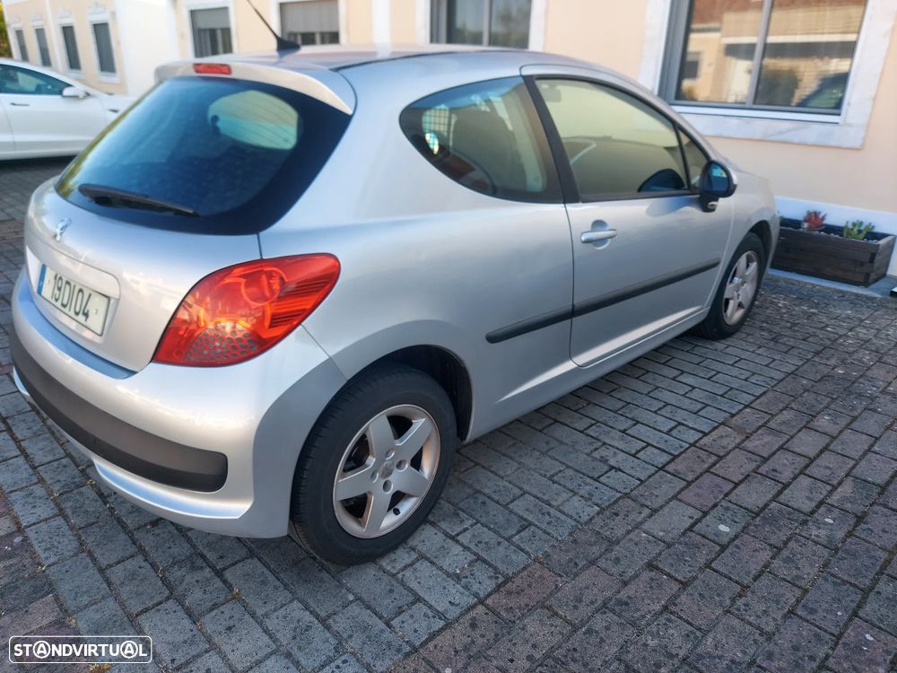 Peugeot 207 1.6 HDi Sport - 8