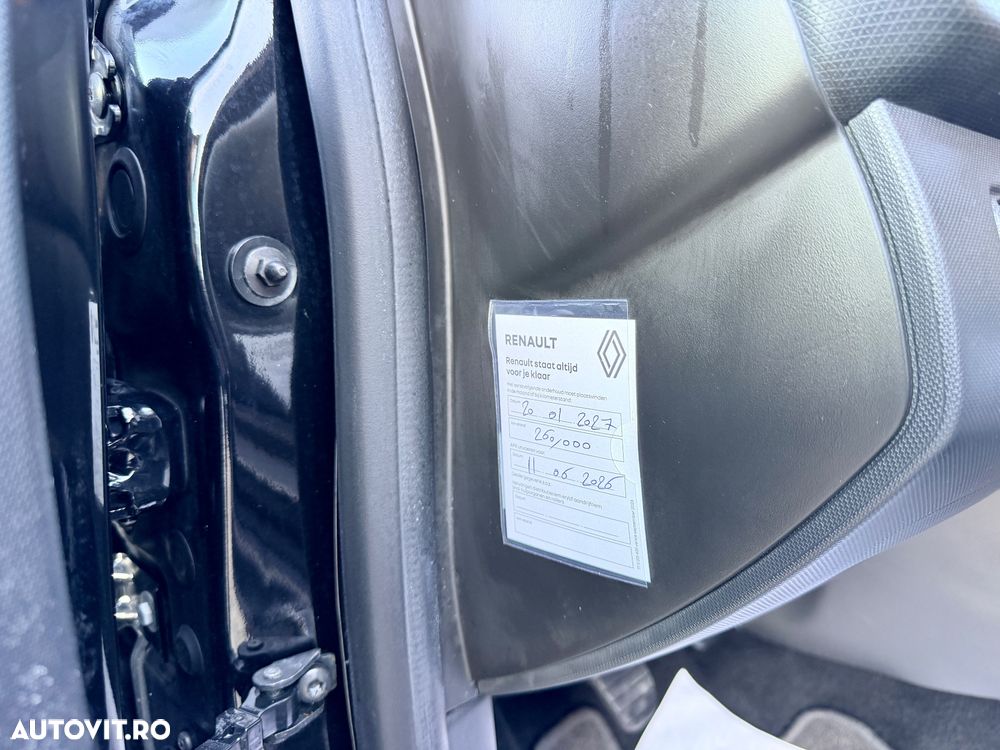 Renault Clio - 17