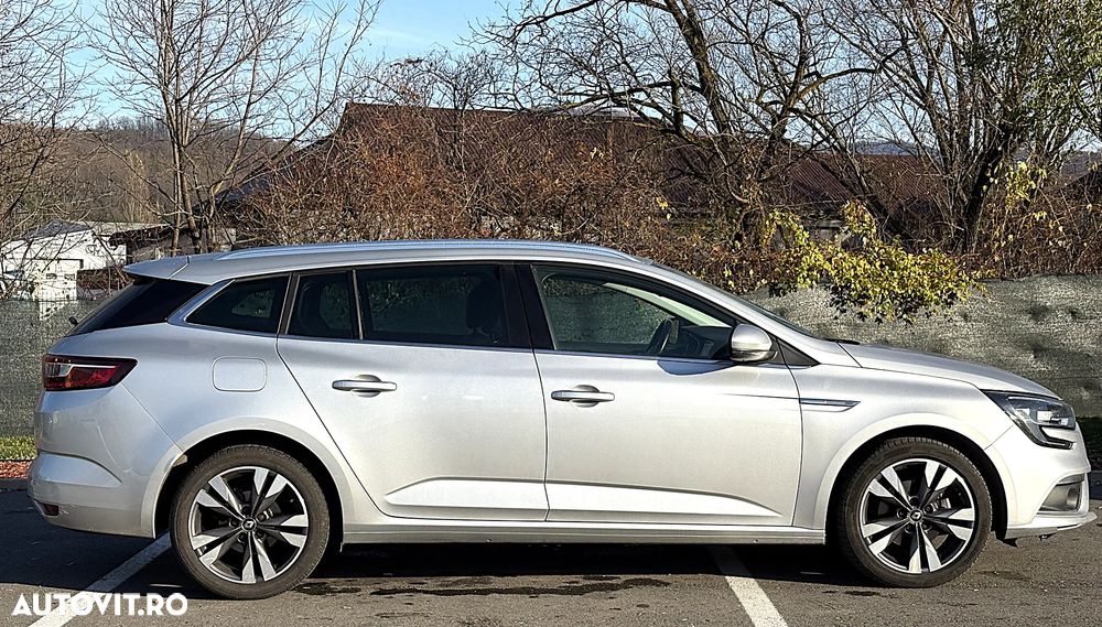 Renault Megane TCe 140 GPF EDC Techno - 10