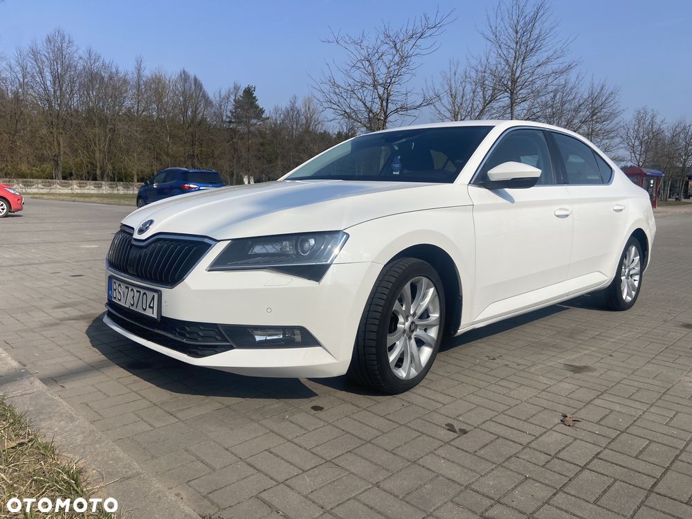 Skoda Superb 2.0 TDI Ambition - 1