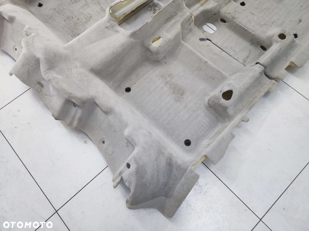 DYWAN WYKŁADZINA PODŁOGA EU VOLVO XC60 II 2 - 4