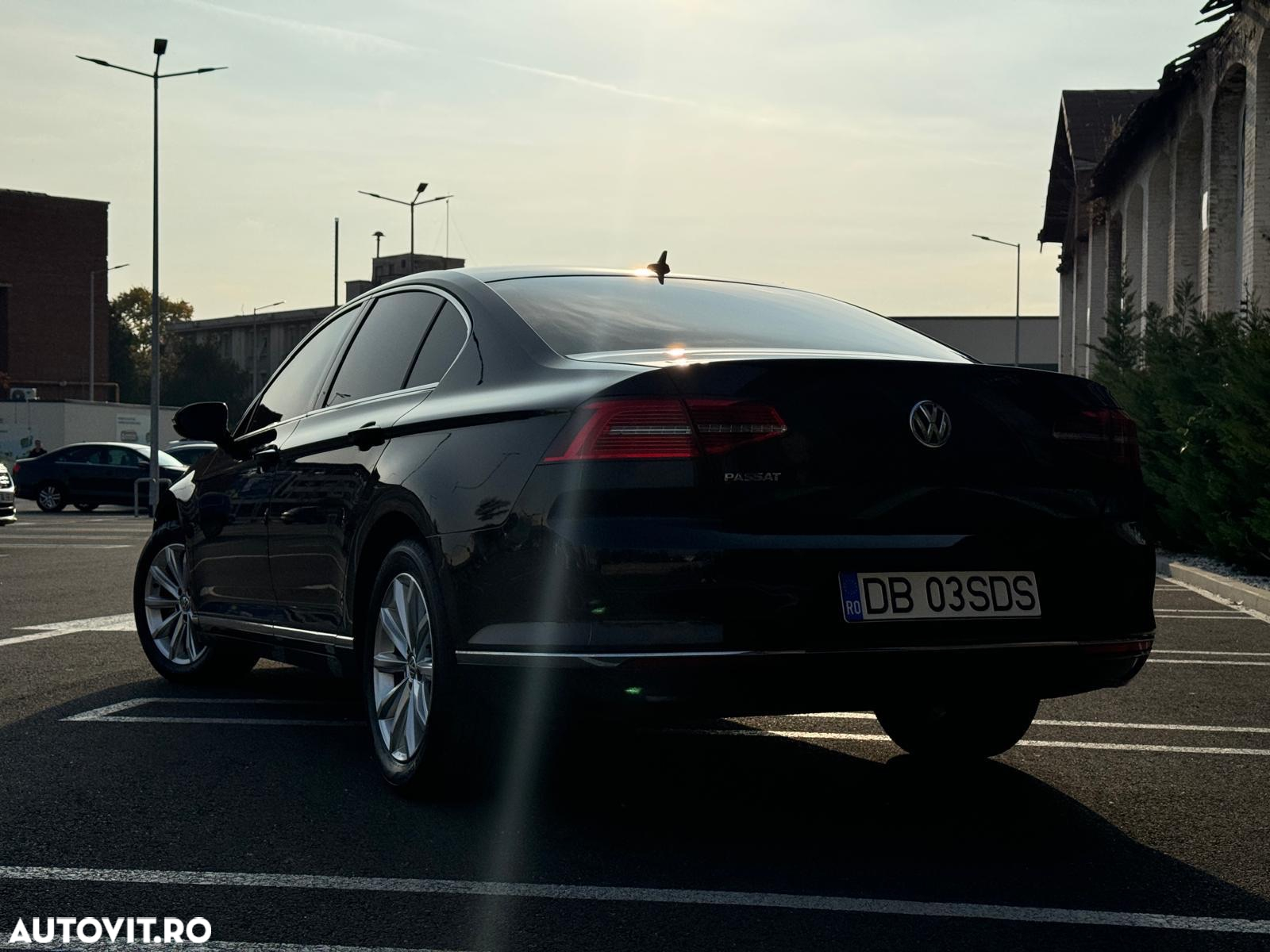 Volkswagen Passat - 16