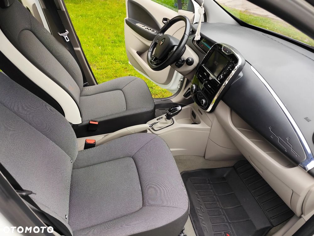 Renault Zoe - 10