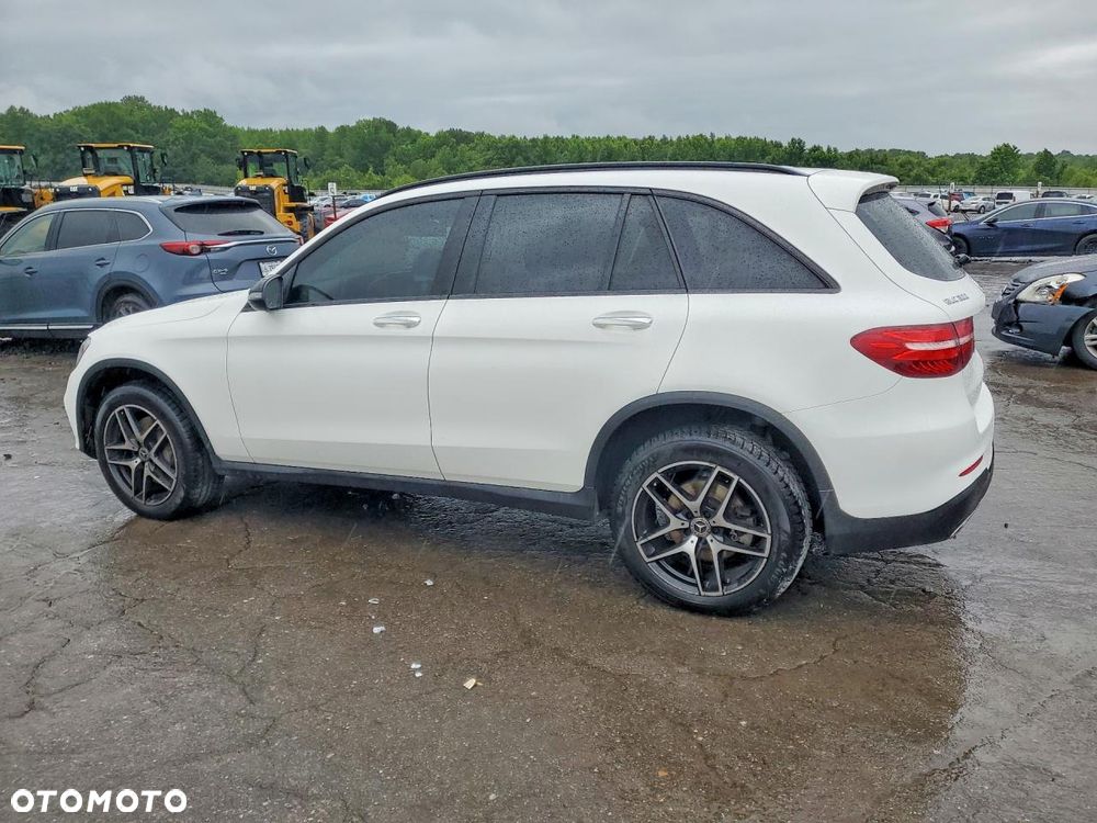 Mercedes-Benz GLC - 3