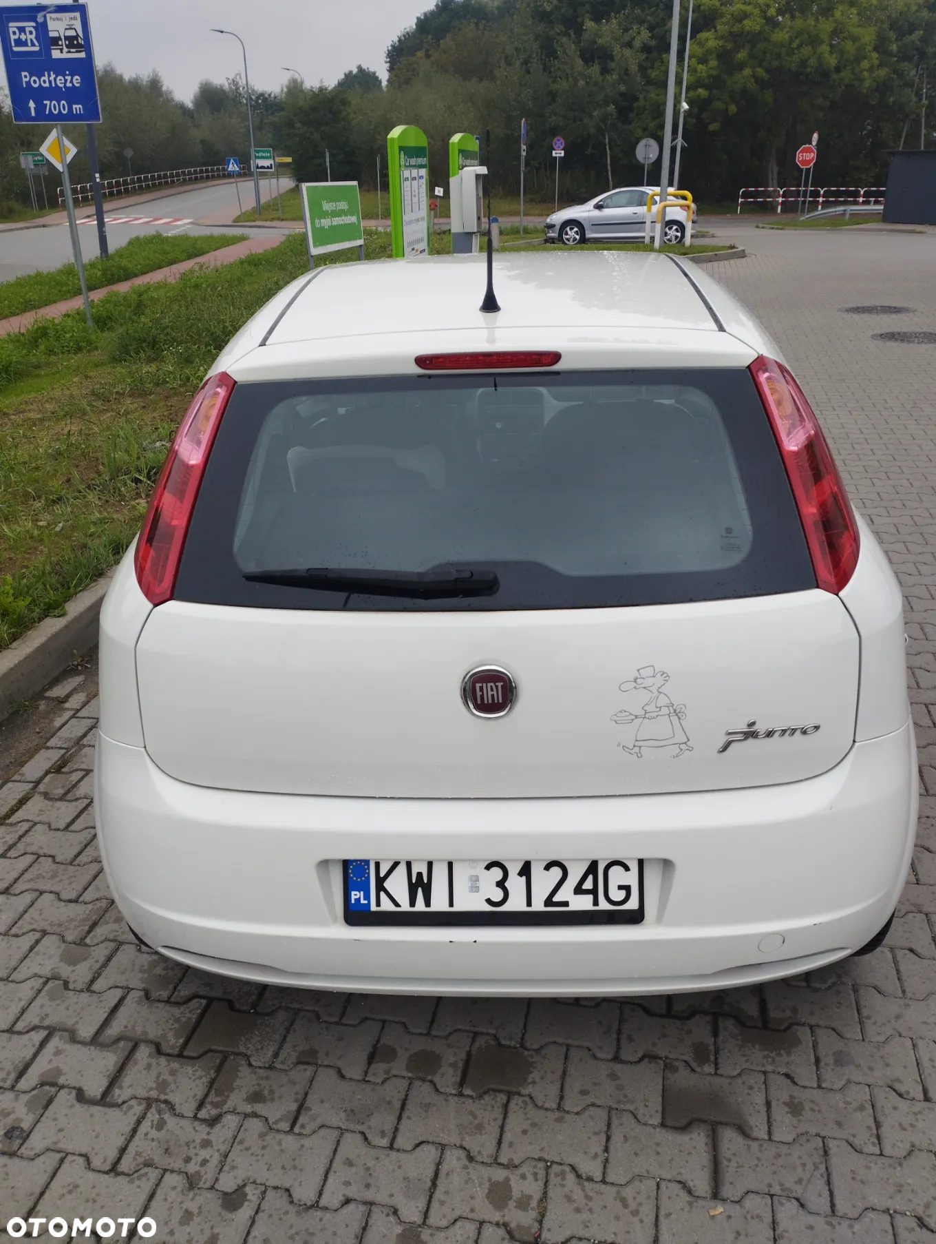 Fiat Punto ver-1-2-8v-classic - 3