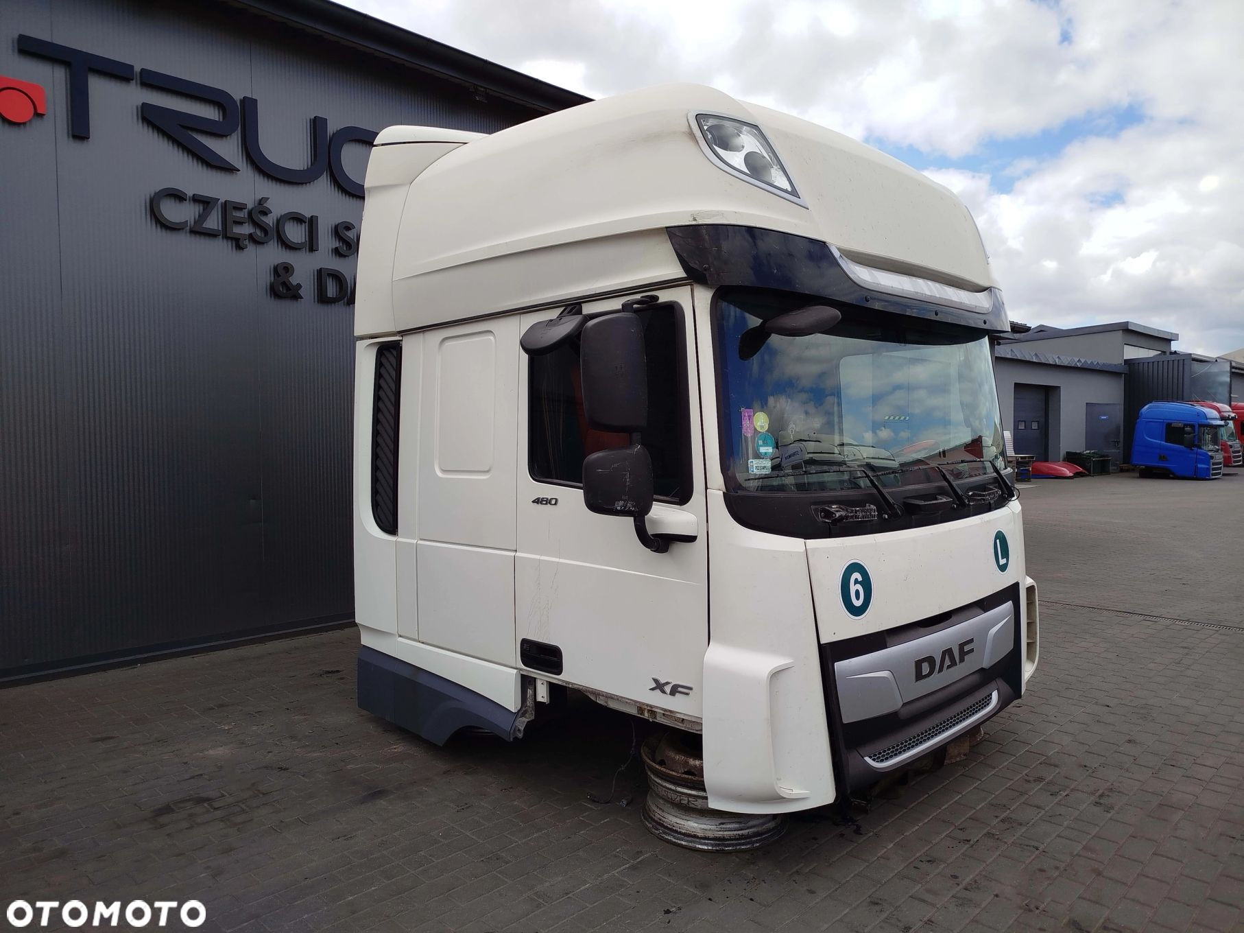 KABINA DAF XF 106 LIFT - 2