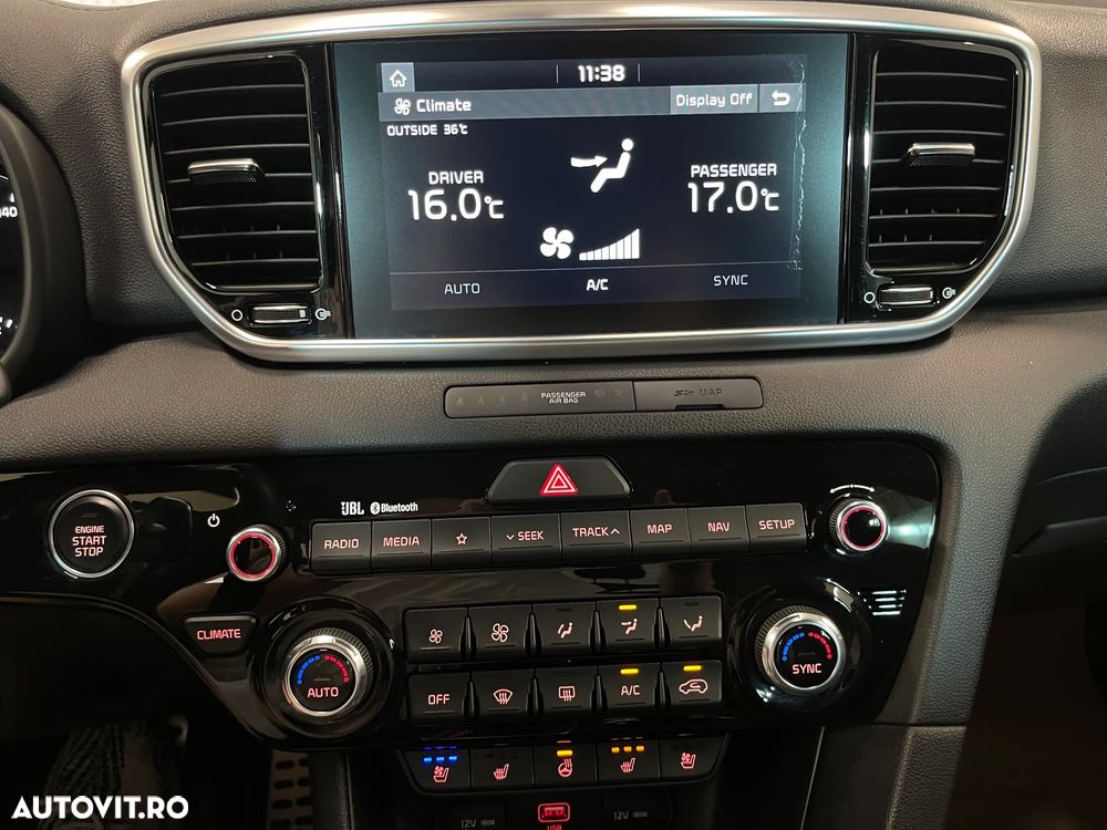 Kia Sportage 2.0 CRDI AWD Eco-Dynamics+ (48V M-H) Aut. GT LINE - 25