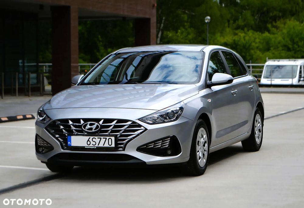 Hyundai i30 1.5 DPI Modern - 1