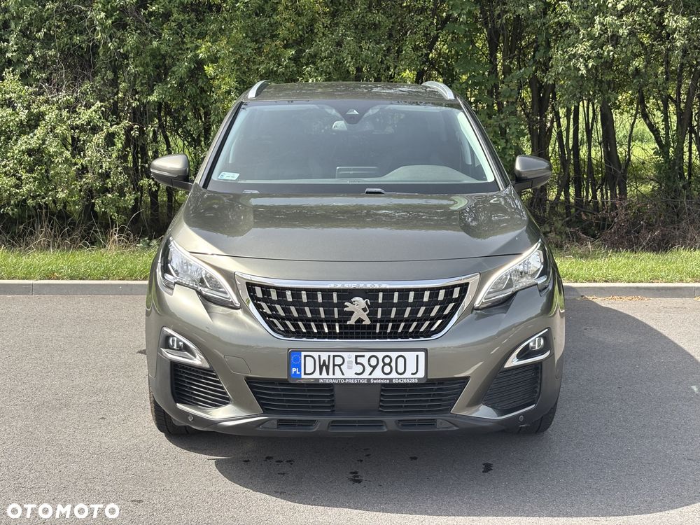 Peugeot 3008 1.2 PureTech Allure S&S - 22