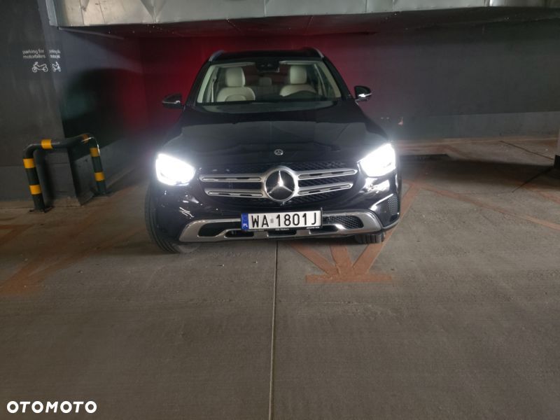 Mercedes-Benz GLC 300 4Matic 9G-TRONIC - 37
