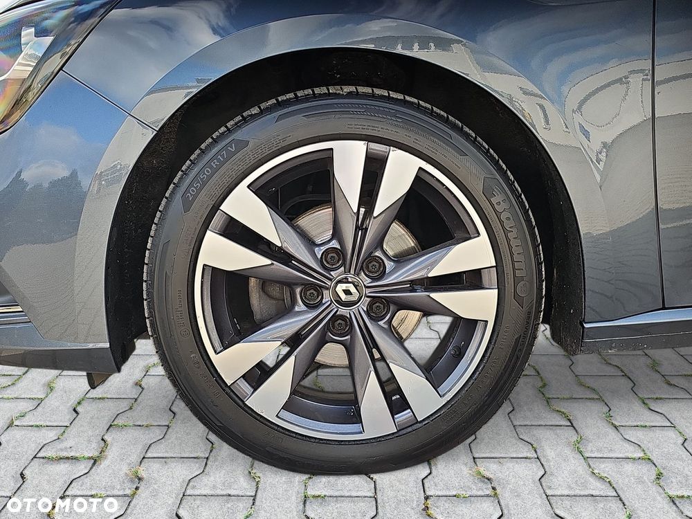 Renault Megane 1.5 Blue dCi Intens - 10