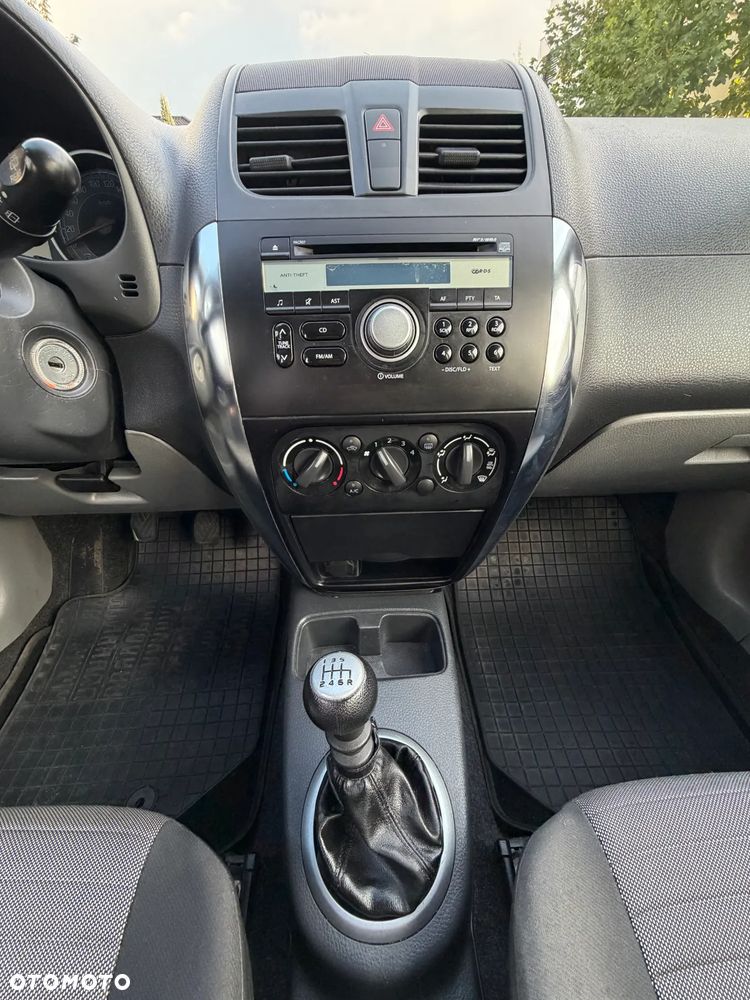 Suzuki SX4 2.0 DDiS 4x4 Comfort - 16