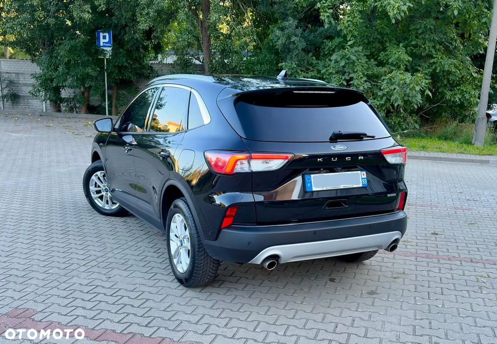 Ford Kuga 2.5 FHEV FWD Titanium - 8