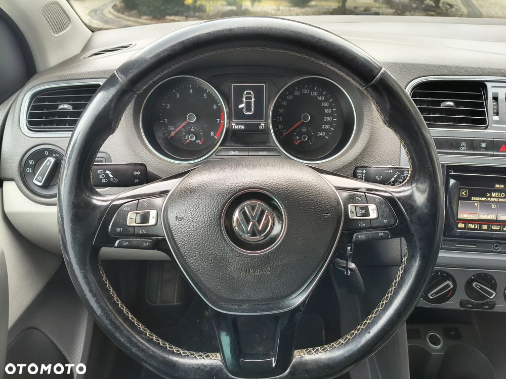 Volkswagen Polo 1.2 TSI Blue Motion Technology Life - 8