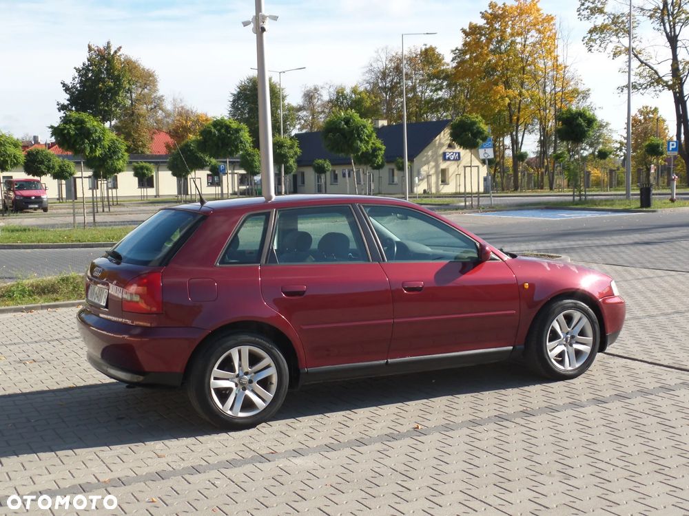 Audi A3 Sportback - 3