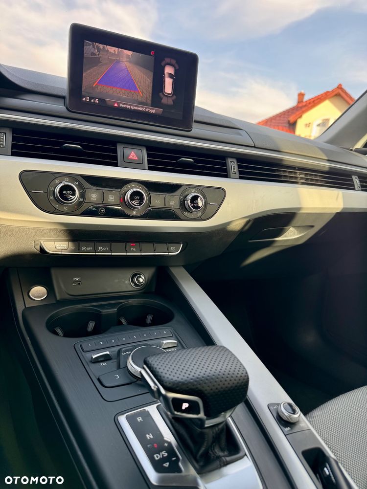 Audi A4 Avant 35 TDI S tronic - 14