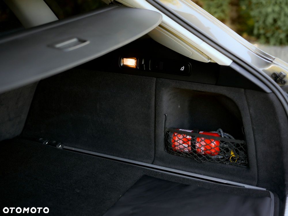 Audi A6 Avant - 17