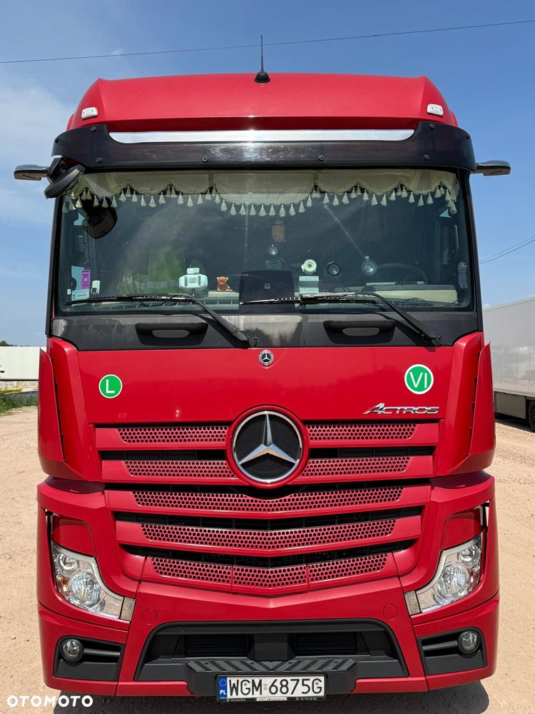 Mercedes-Benz Actros - 2