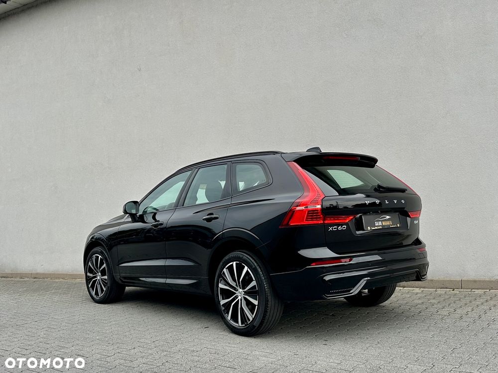 Volvo XC 60 B4 D AWD Geartronic RDesign - 11