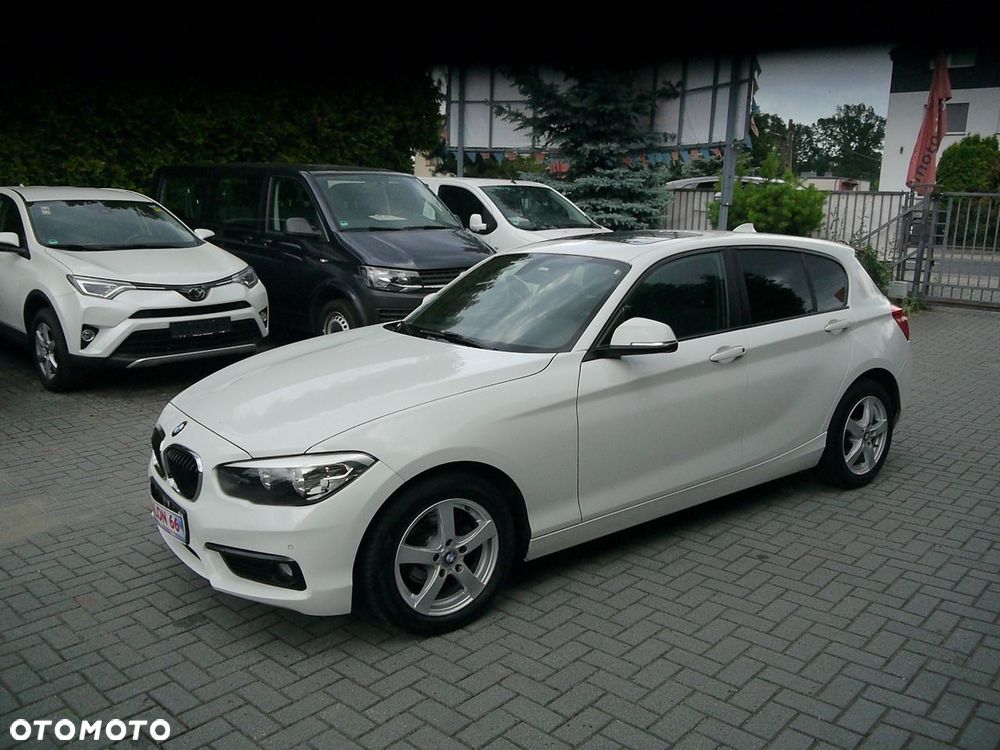 BMW Seria 1 116d Sport Line - 12