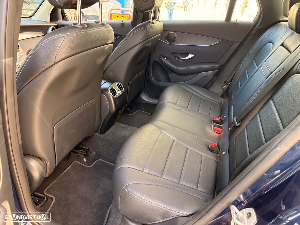 Mercedes-Benz GLC 300 de 4Matic 9G-TRONIC Exclusive - 11