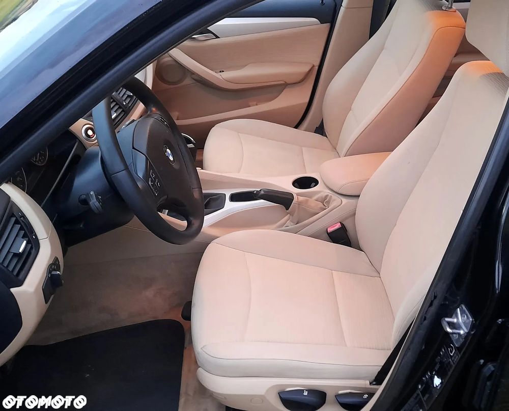 BMW X1 sDrive20d - 6