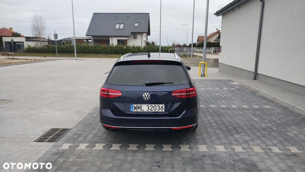 Volkswagen Passat 2.0 TDI Bi-Turbo BMT 4Mot Highline DSG - 10