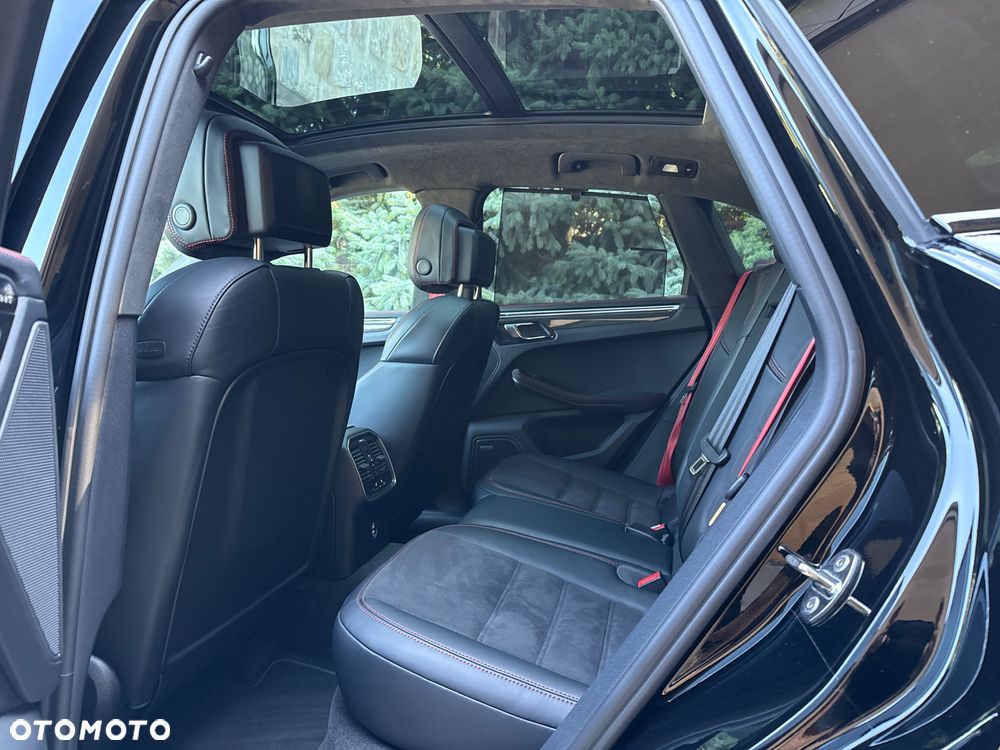 Porsche Macan GTS - 21