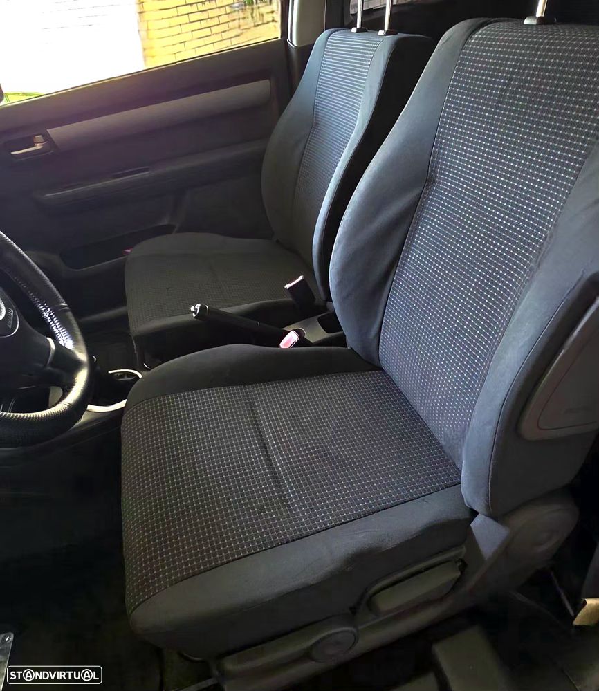 Suzuki Swift 1.3 16V GA - 27