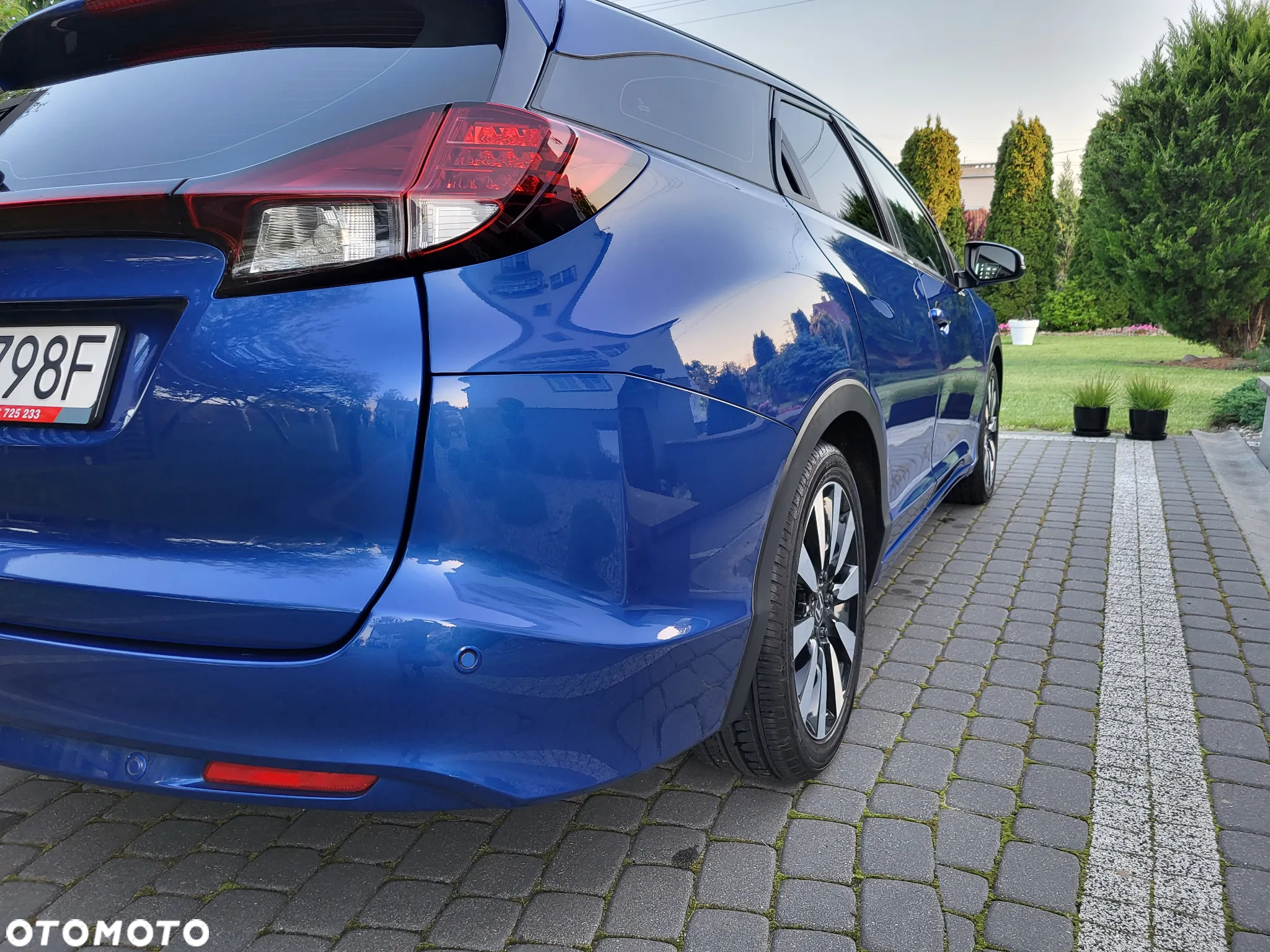 Honda Civic 1.8 i-VTEC Lifestyle Black Edition - 25