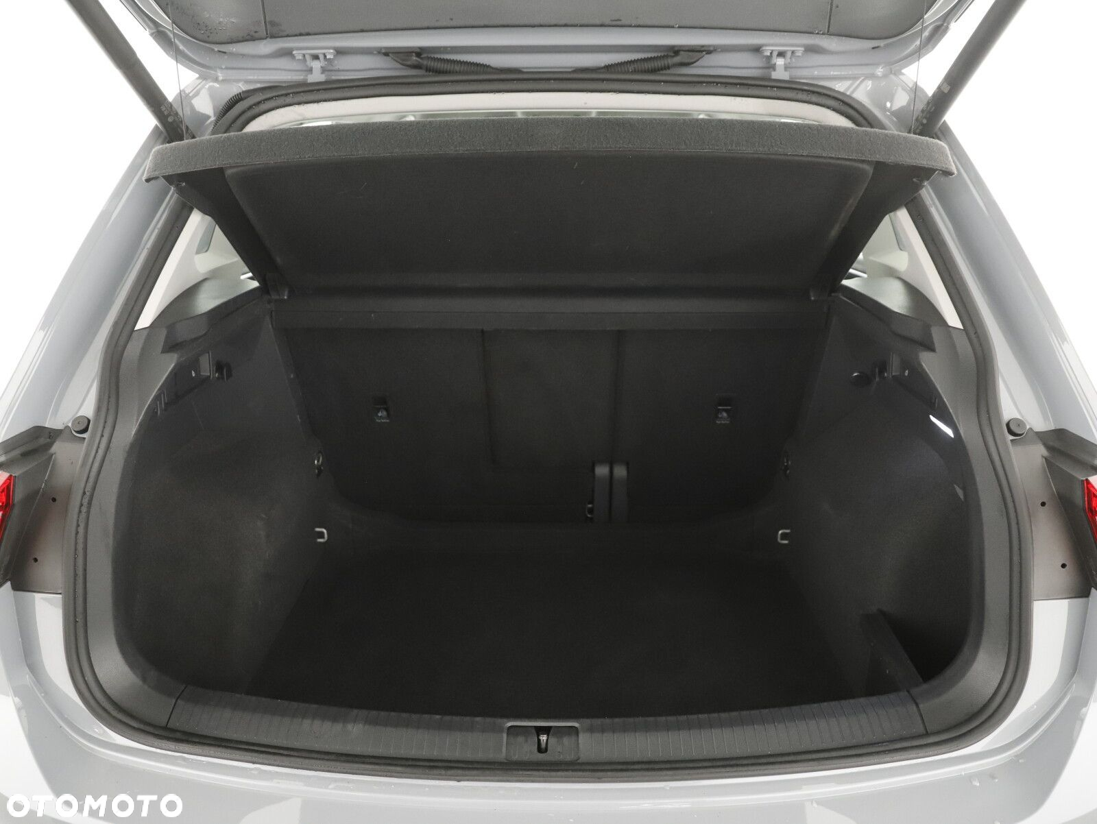 Volkswagen Tiguan - 21