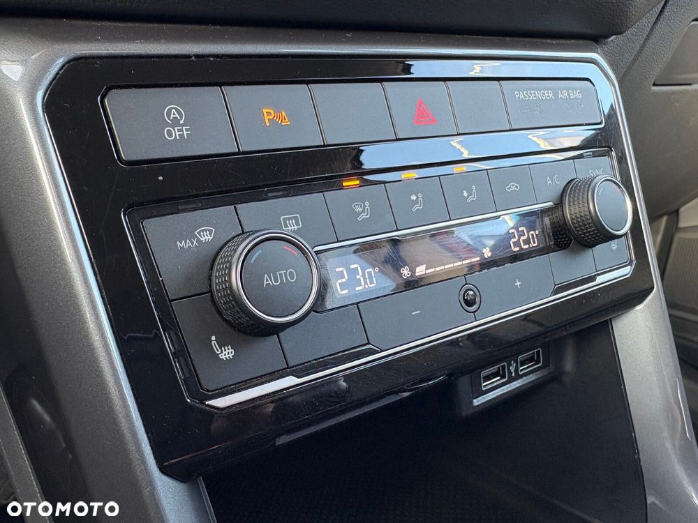 Volkswagen T-Cross 1.0 TSI Style - 24