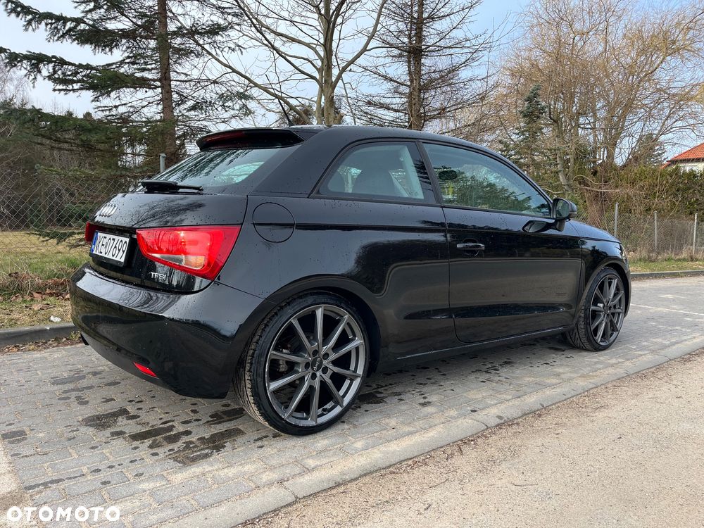 Audi A1 3-drzwiowe 1.2 TFSI admired - 2