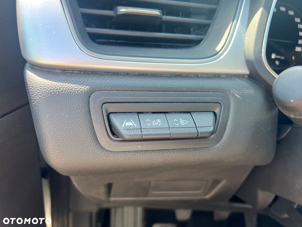 Renault Captur TCe 90 BUSINESS EDITION - 13