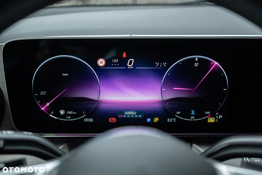 Mercedes-Benz Klasa V 300 d Avantgarde 9G-Tronic (d³ugi) - 22