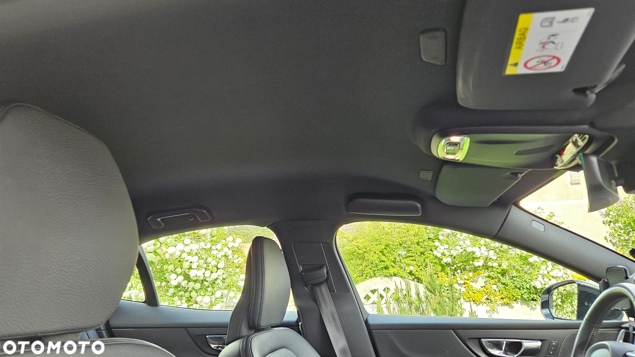 Volvo S60 T4 R-Design First Edition - 31