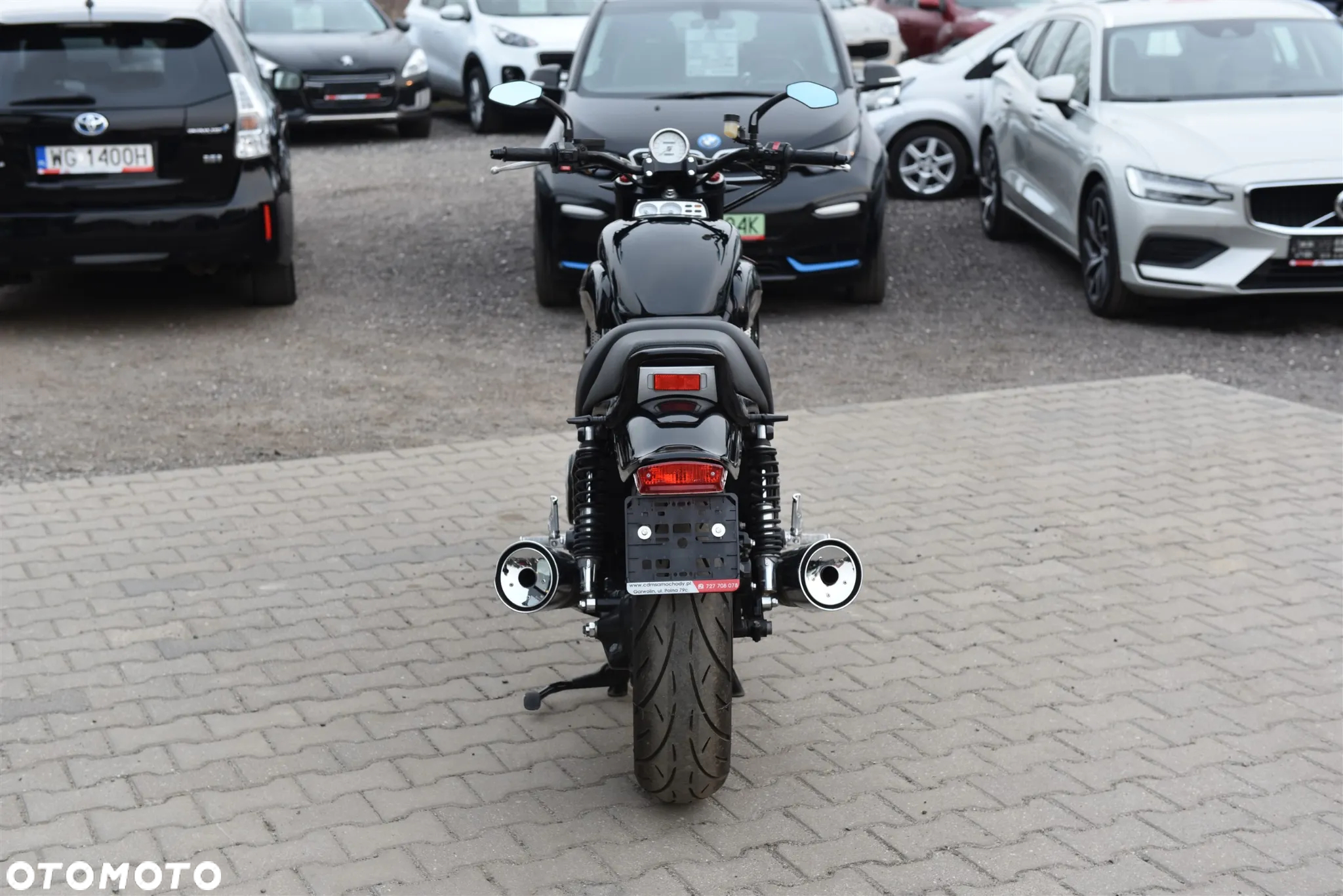 Yamaha V-MAX - 7