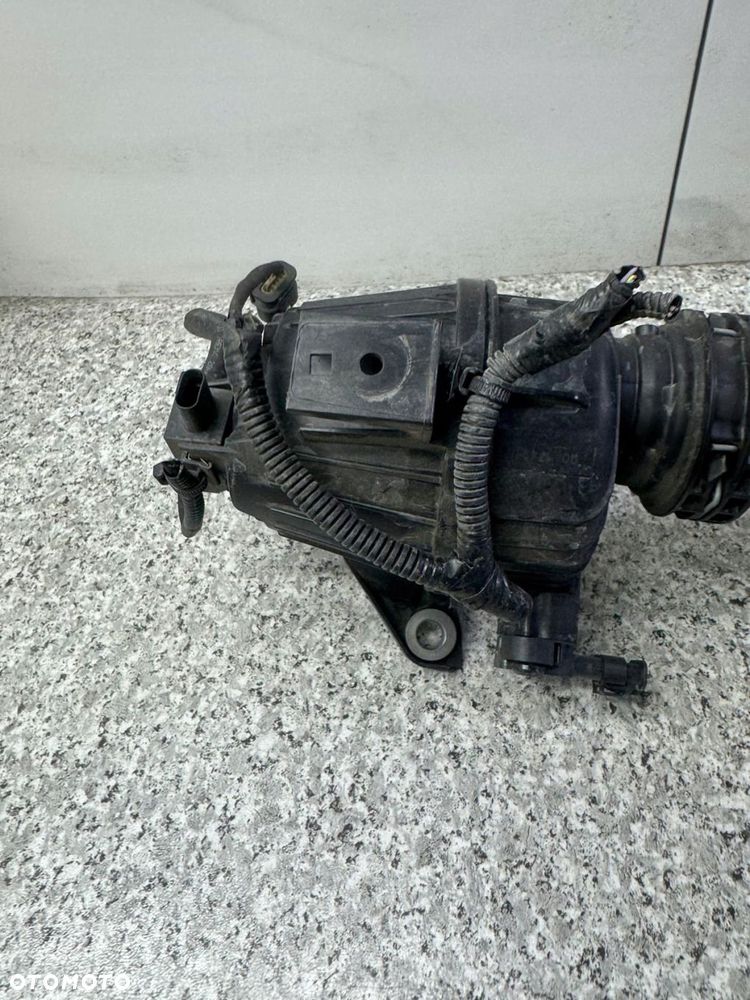 rezonator rura powietrza volvo xc40 2017-2024 2.0 b4 32222586 - 5