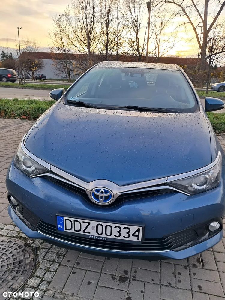 Toyota Auris Hybrid 135 Premium - 9