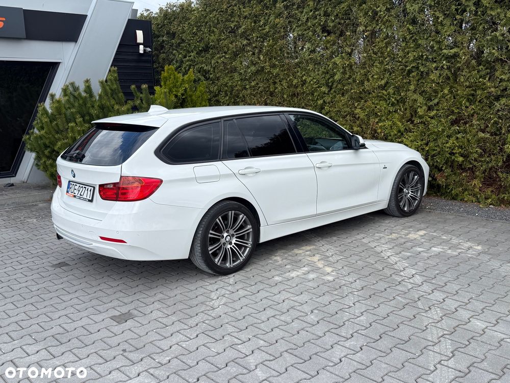 BMW Seria 3 318d Modern Line - 14