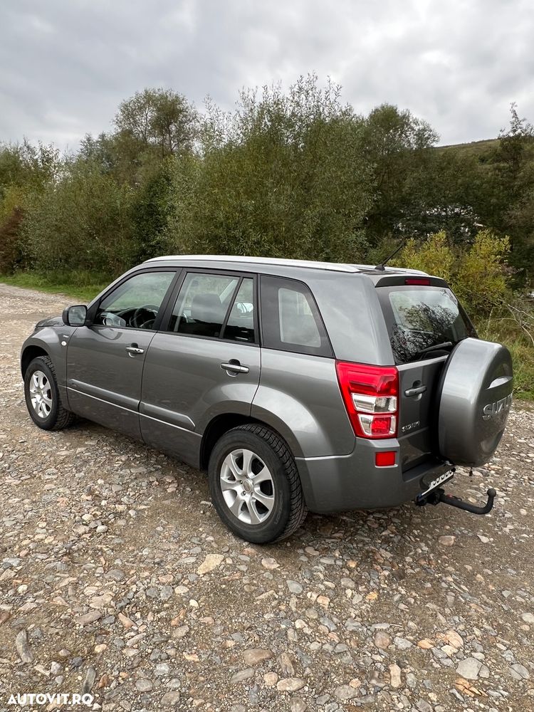 Suzuki Grand Vitara - 4