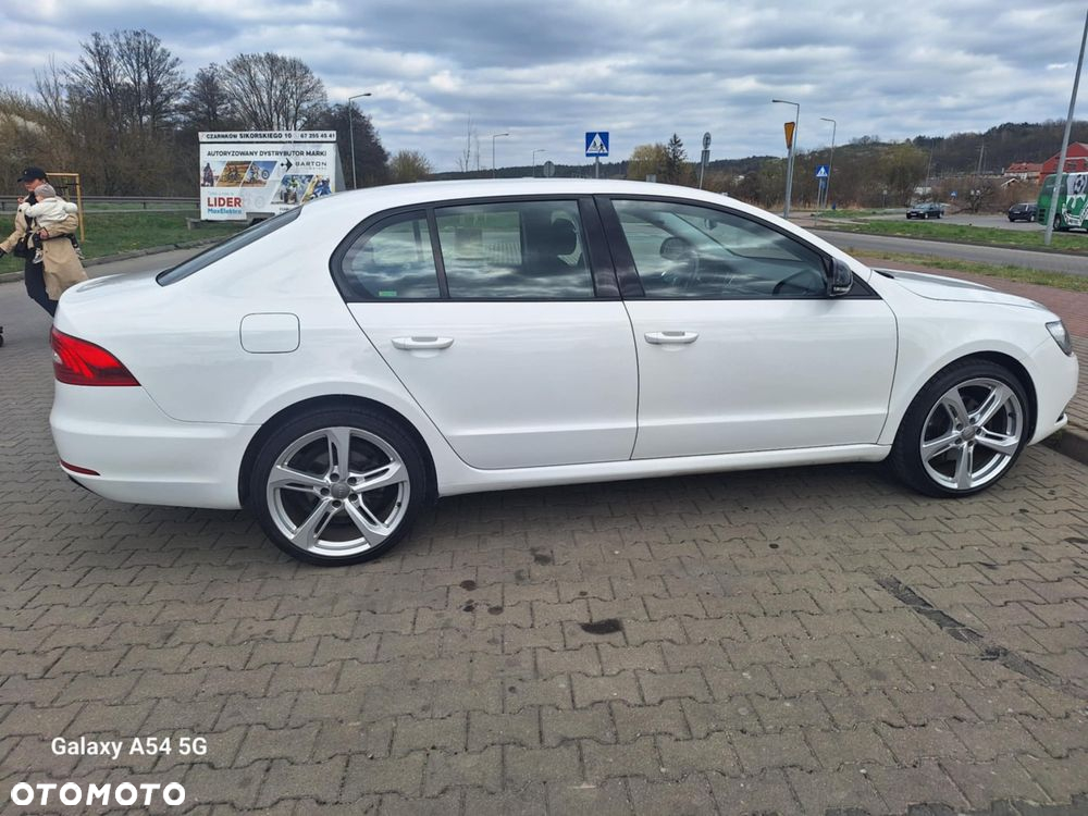 Skoda Superb 2.0 TDI Comfort - 3