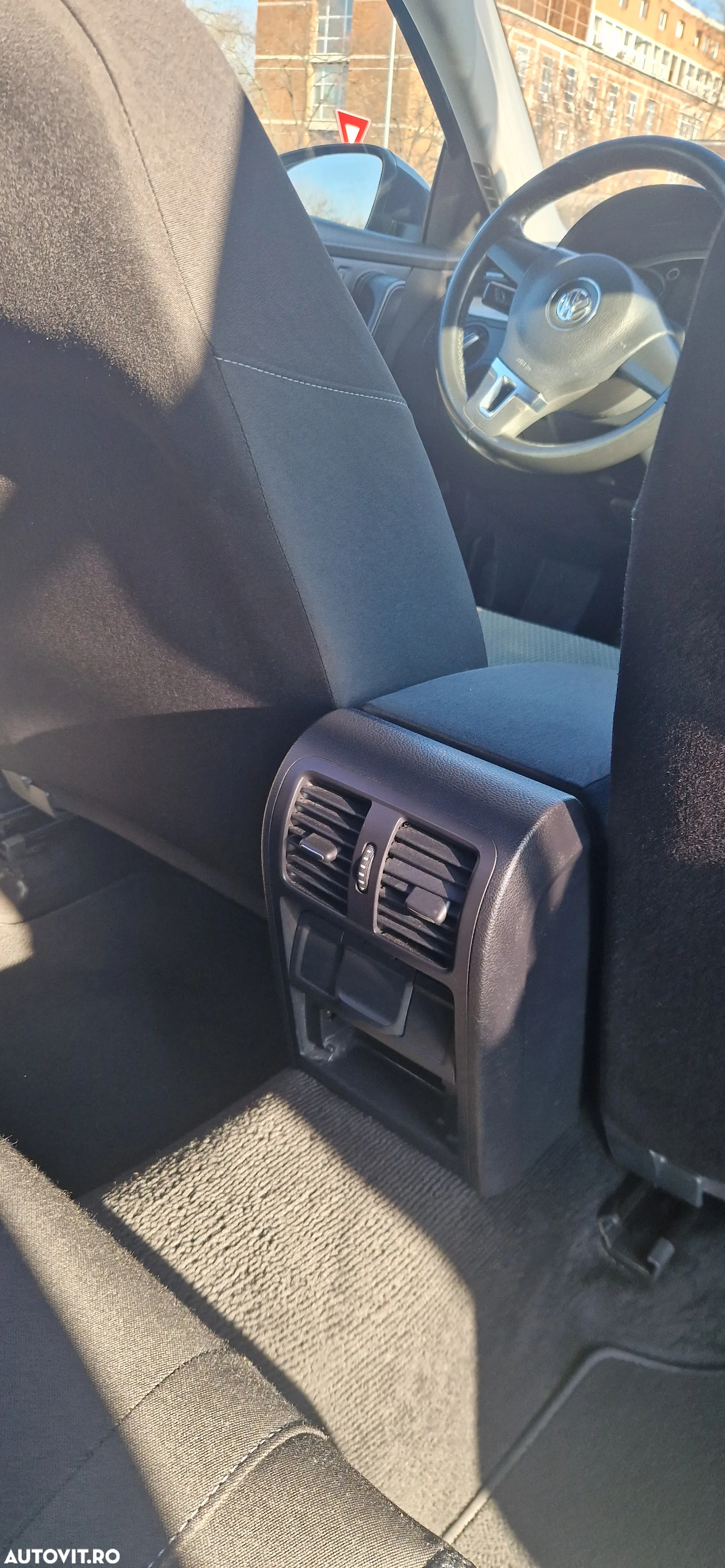 Volkswagen Passat 1.6TDI BlueMotion Tehnology Comfortline - 10