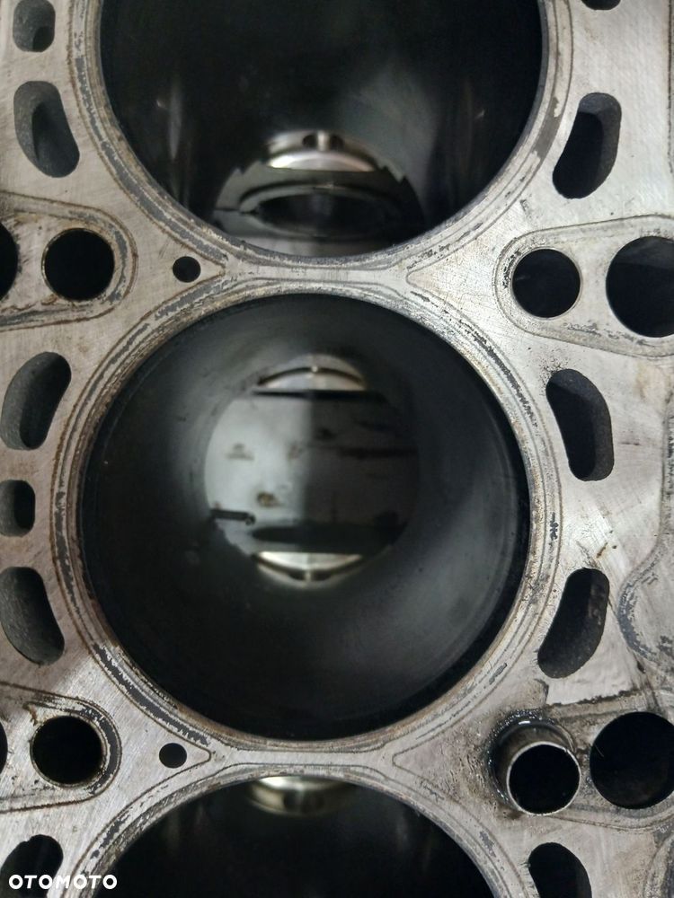 BMW E60 3.0 D BLOK SILNIKA 306D3 7792822 - 8