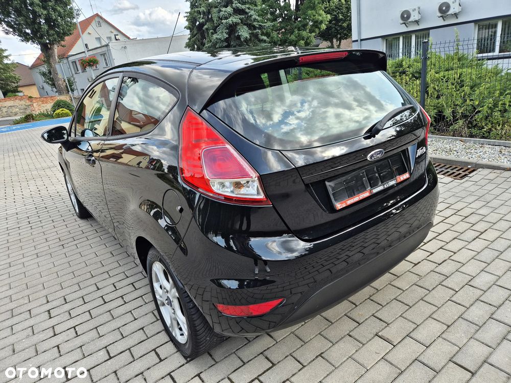 Ford Fiesta 1.25 Champions Edition - 9