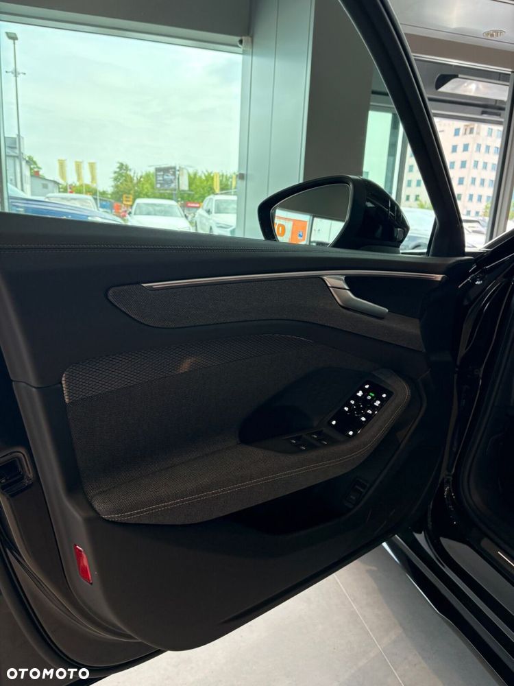 Audi A6 Limousine - 13